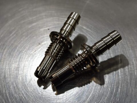 ニップル（特殊形状・受注生産）