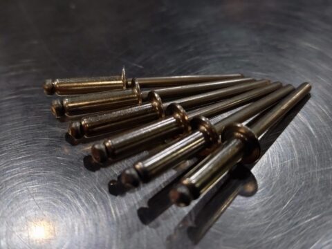 ブラインドリベット（ポップリベット）